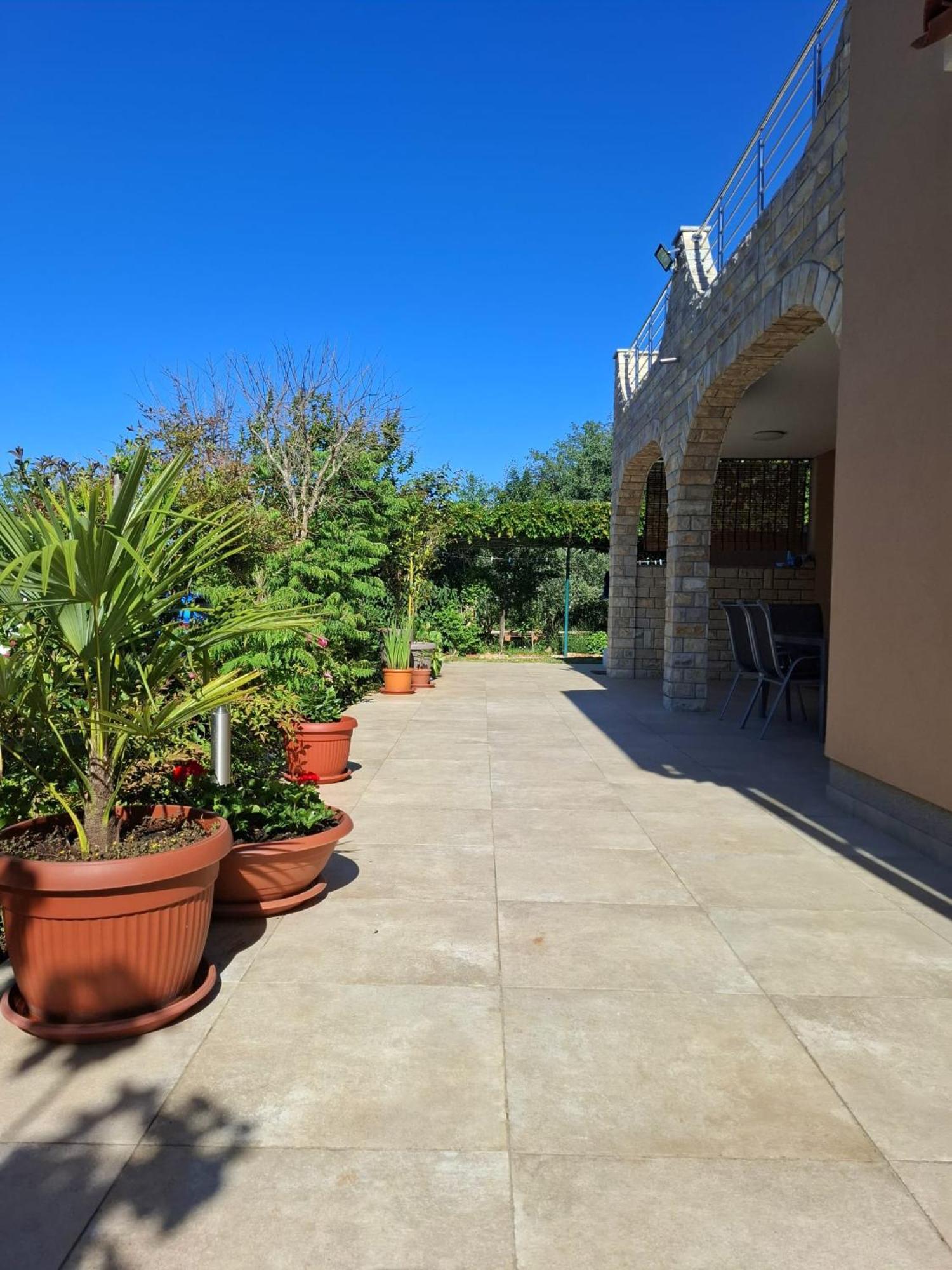 Apartman Melita Galizana Exterior photo
